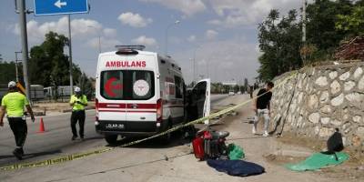 Afyonkarahisar'da hafif ticari aracın çarptığı elektrikli bisikletin sürücüsü öldü