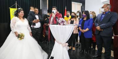 Romanların nikah mutluluğu