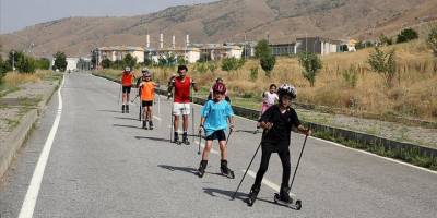 Muşlu kayakçılara, yazın sıcağı engel değil