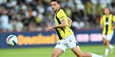 Fenerbahçe'nin milli oyuncusu Umut Nayir, Konyaspor'a transfer oldu