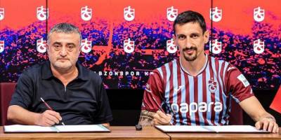 Trabzonspor, Karadağlı savunma oyuncusu Stefan Savic ile 3 yıllık anlaşma sağladı