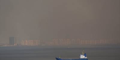 İzmir'deki orman yangınlarına müdahale sürüyor