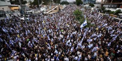 İsrail'de, Gazze'de ateşkes anlaşması imzalamayan Netanyahu hükümeti protesto ediliyor