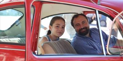 "Baba Beni Güldürsene" filmi 8 Kasım'da vizyona girecek