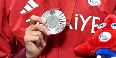 Para okçulukta klasik yay karışık takımda Türkiye, gümüş madalya kazandı