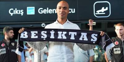 Joao Mario, Beşiktaş'ın Van Bronckhorst'la sezona çok iyi başladığını düşünüyor