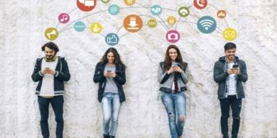 AK Parti’den 'Z kuşağı' planı: İlk defa oy kullanacak seçmenlerin aileleriyle temas edilecek