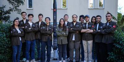 İTÜ'nün "İstikbal" isimli hibrit motorlu roketi başarıyla fırlatıldı