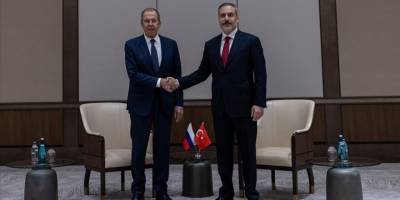 Dışişleri Bakanı Fidan, İstanbul'da Rus mevkidaşı Lavrov ile görüştü
