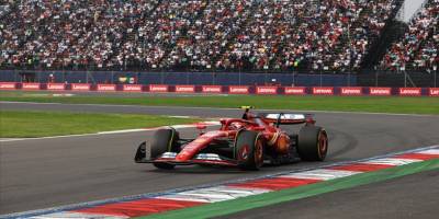 Formula 1'de Meksika Grand Prix'sini Carlos Sainz kazandı