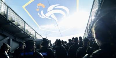 Fransa-İsrail futbol maçında gergin anlar yaşandı