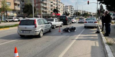 Manisa'da, minibüse ve otobüse çarpan motosikletin sürücüsü öldü