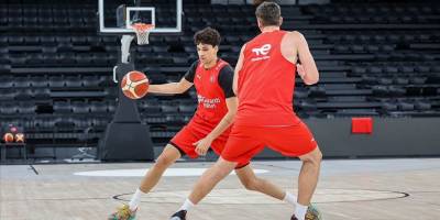 A Milli Basketbol Takımı, Macaristan maçının hazırlıklarına başladı