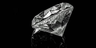 İsrail her yıl "kanlı elmas" ticaretinden milyar dolarlar kazanıyor