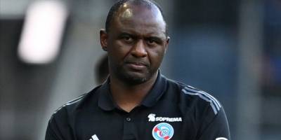 İtalya Serie A ekibi Genoa'nın yeni teknik direktörü Patrick Vieira oldu