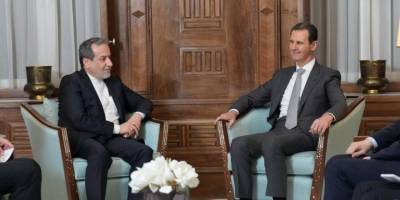 Suriye Devlet Başkanı Esad ile İran Dışişleri Bakanı Erakçi Şam'da görüştü