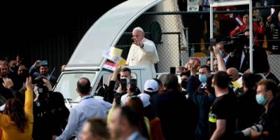 Papa, 2021'deki Irak ziyareti sırasında iki suikast girişimi atlattığını açıkladı