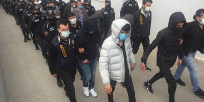 "Garantili Kupon Çetesi": Vatandaşları dolandırıp tavuk çiftliği kurdular