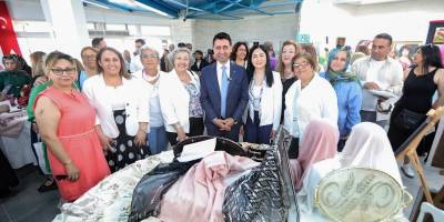 Bayraklı'da el emeği, göz nuru sergi