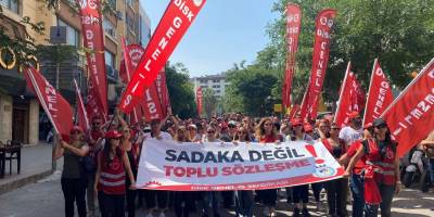 Grevci işçiler yürüyüşe başladı!