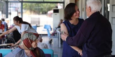 Başkan Kınay’dan huzurevi sakinlerine bayram ziyareti