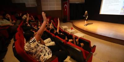 Menderes'te sınav kaygısına karşı eğitim!