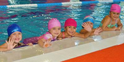 Aliağa’da yaz dönemi yüzme kursları başlıyor