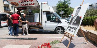 Buca'dan merhum Ferdi Zeyrek anısına hayır!