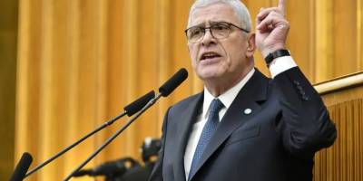 İYİ Parti'nin 'asgari ücret' talebini açıkladı: Kürsüde rakam verdi!