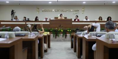 Karabağlar Meclisi kararlarına muhalefet damga vurdu: Oy çokluğuyla ret!