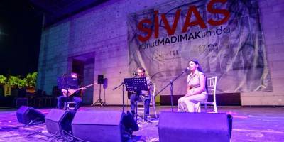 Bornova Belediyesi’nden 32. yılda unutulmayan anma