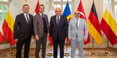 Bornova’dan Avrupa’ya yerel iş birliği köprüsü