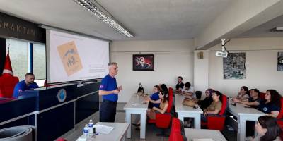 Menderes'ten afet eğitimi