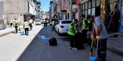 Bornova’da “Süpürge Timi” görevde