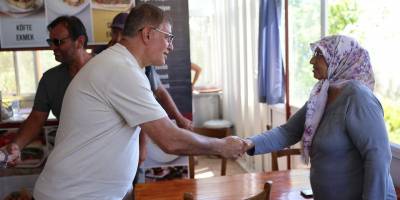 Başkan Tugay'dan yangın bölgelerine ziyaret: Ortak akıl vurgusu!