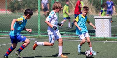 Bucalı minik kramponlara futbol eğitimi!