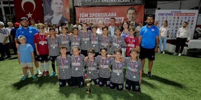 ‘Ferdi Zeyrek’ anısına düzenlendi... U-12 Cup'ta şampiyon çocuklar!