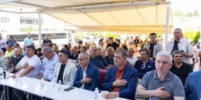 Başkan Tugay Aliağa’da aşure lokmasına ortak oldu