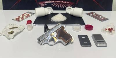 Uyuşturucu Ticareti ve Ruhsatsız Silah Operasyonu: 2 Şüpheli Gözaltına Alındı