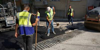 Bornova'da yol çalışmaları tam gaz!