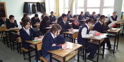 İzmir'de yüz yüze eğitimin başlayacağı okullar hazır