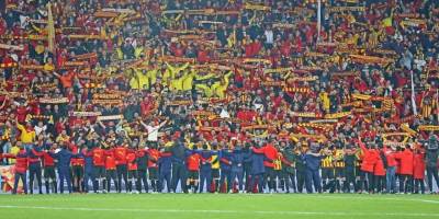 Göz-Göz taraftarıyla buluşuyor