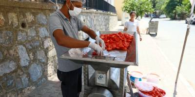 Selçuk'ta kışlık salça hazırlıkları başlıyor