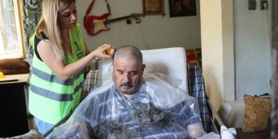 Bayraklı'da evde kuaför hizmeti