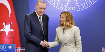 İstanbul'da üçlü Akdeniz zirvesi