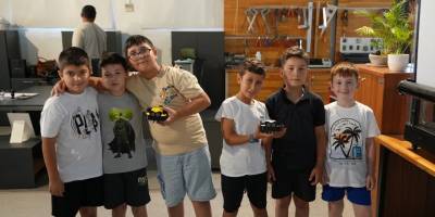 İzmirli çocuklar robotik dünyasıyla tanıştı