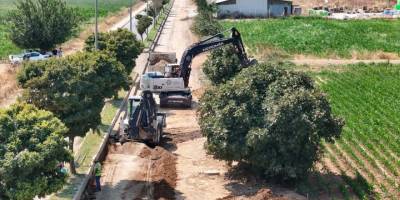 Aydın'da yol yapım ve yenileme çalışmaları sürüyor