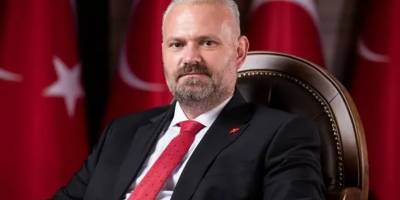 Pehlivan'dan Tugay'a 'çöp' çıkışı: Menemen'i cezalandırmaya çalışıyor