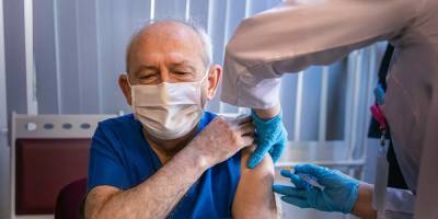 CHP lideri Kılıçdaroğlu, Kovid-19 aşısının ilk dozunu yaptırdı