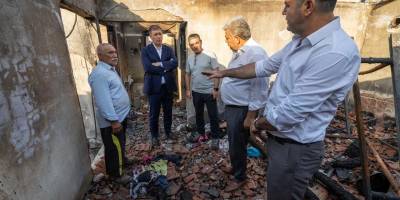 Büyükşehir’den evi yanan aileye yardım eli